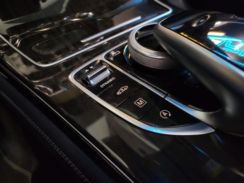 MERCEDES GLC 220 D FASCINATION 4 Matic / TOIT OUVRANT + CAMERA 360° + SUIVIE COMPLET /