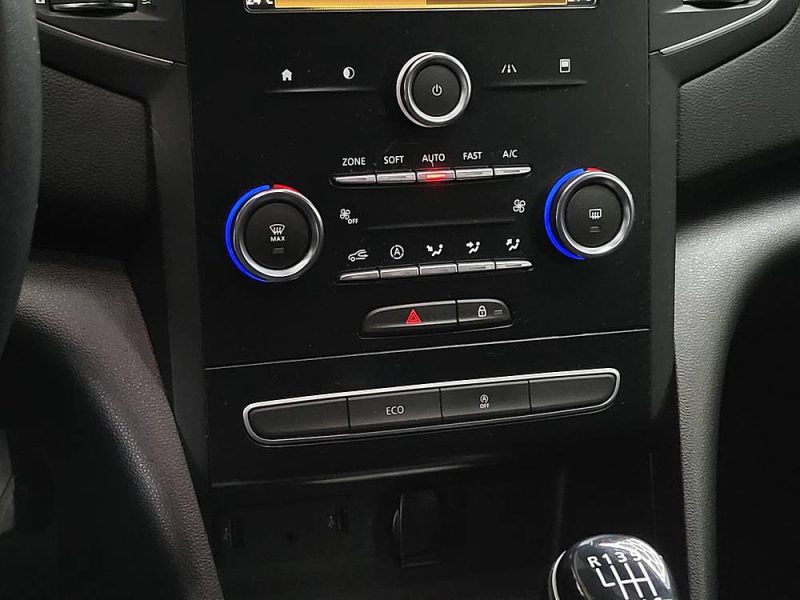 RENAULT MEGANE IV Estate 1.5 dCi 110 cv Business BVM6