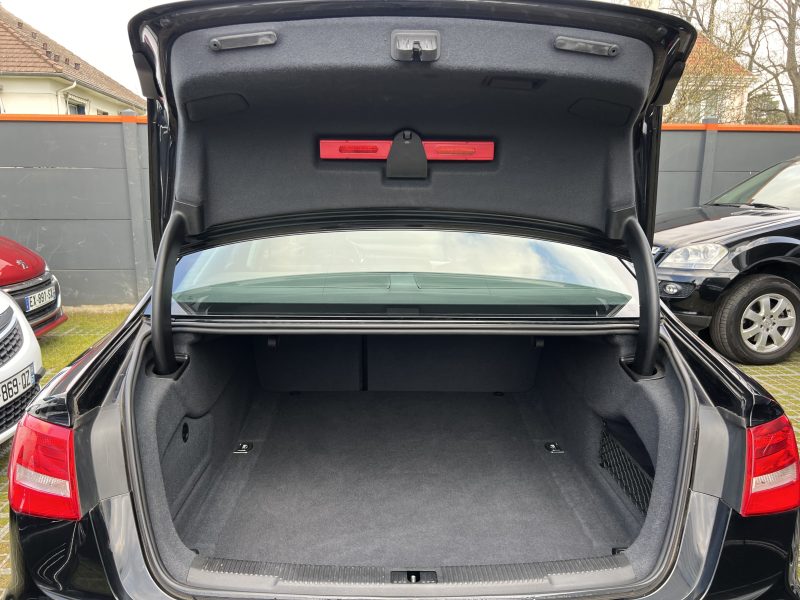 AUDI A6 AMIBITION LUXE 2.0 TDI 177 Cv 1ERE MAIN / BOITE AUTO CUIR GPS 88 000 Kms - GARANTIE 1 AN