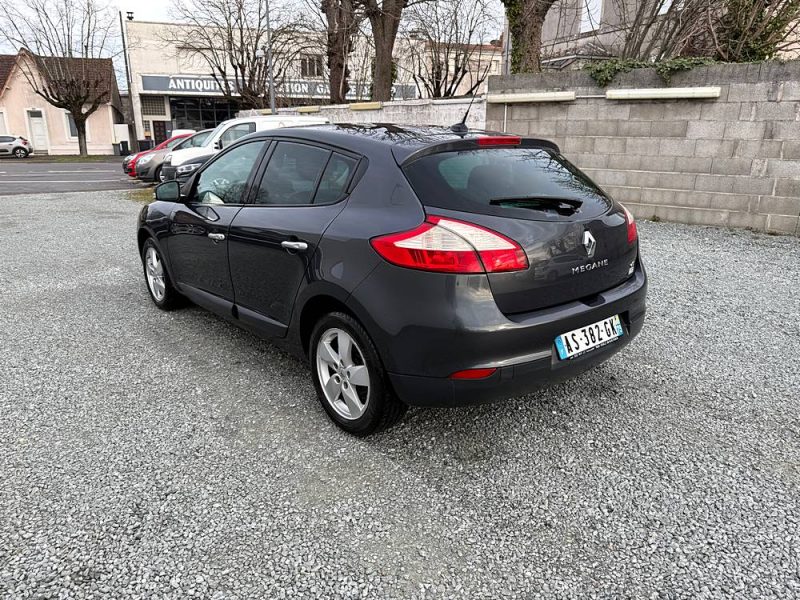 RENAULT MEGANE 2009