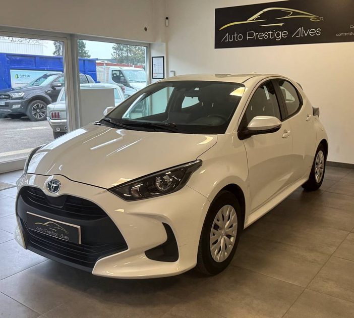 TOYOTA YARIS 2023