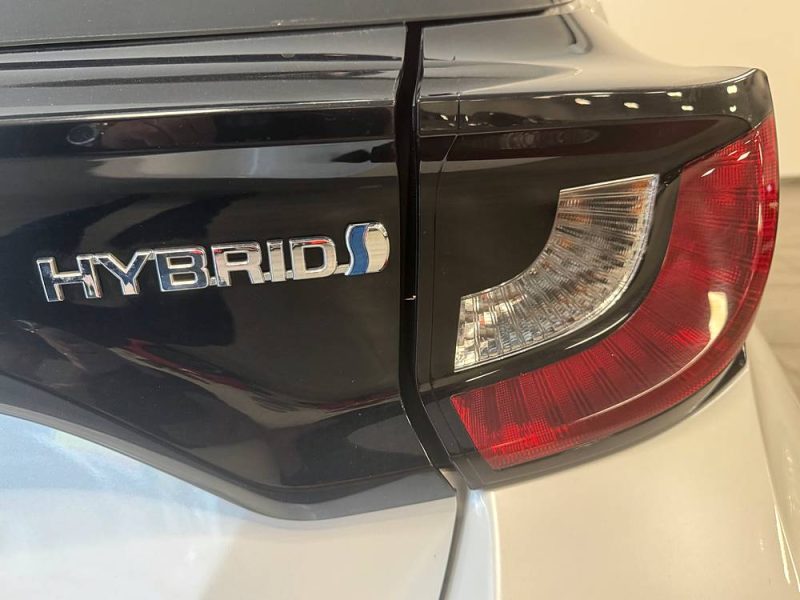 TOYOTA YARIS 2023