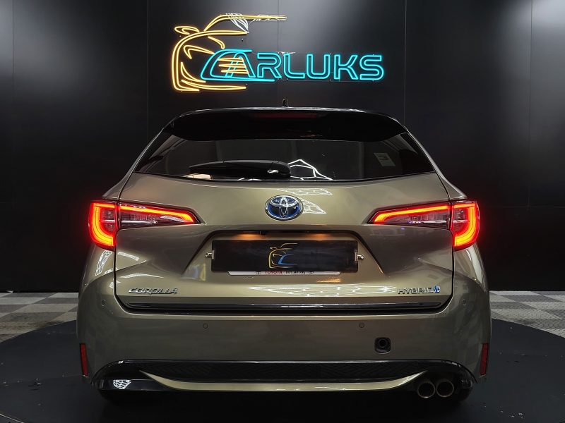 TOYOTA COROLLA Touring Sports Hybrid 180cv Dynamic Business+ Boîte Auto CVT