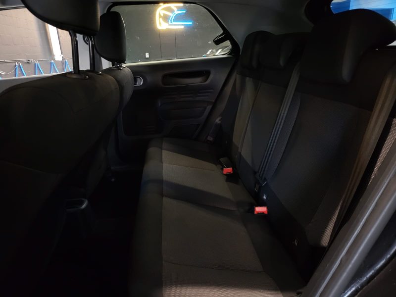 CITROEN C4 CACTUS 1.2 PURETECH 82CV SHINE / SUIVI COMPLET / KIT DISTRIBUTION NEUF / APPLE CARPLAY