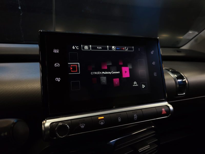 CITROEN C4 CACTUS 1.2 PURETECH 82CV SHINE / SUIVI COMPLET / KIT DISTRIBUTION NEUF / APPLE CARPLAY