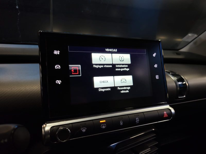 CITROEN C4 CACTUS 1.2 PURETECH 82CV SHINE / SUIVI COMPLET / KIT DISTRIBUTION NEUF / APPLE CARPLAY