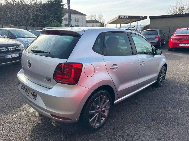 VOLKSWAGEN POLO 2014