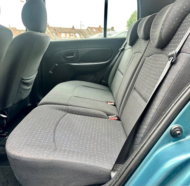 RENAULT CLIO 1.2L i 60CV *CAMPUS* / REVISEE&GARANTIE