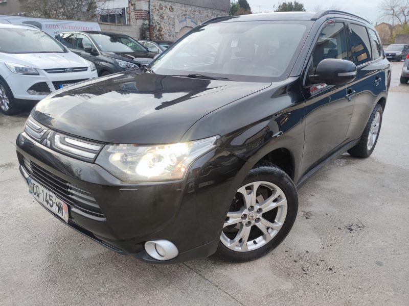 MITSUBISHI OUTLANDER Instyle A 2.2 DI-D 150 4WD