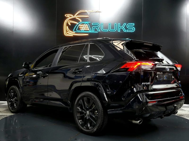 TOYOTA RAV4 V Hybrid 222cv Black Edition Boîte Auto CVT