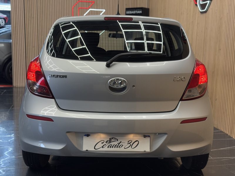HYUNDAI I 20 2013