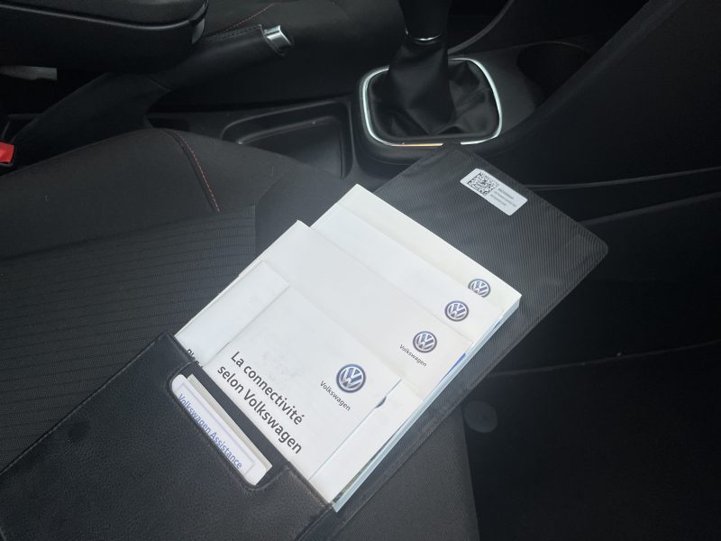 VOLKSWAGEN POLO 2017