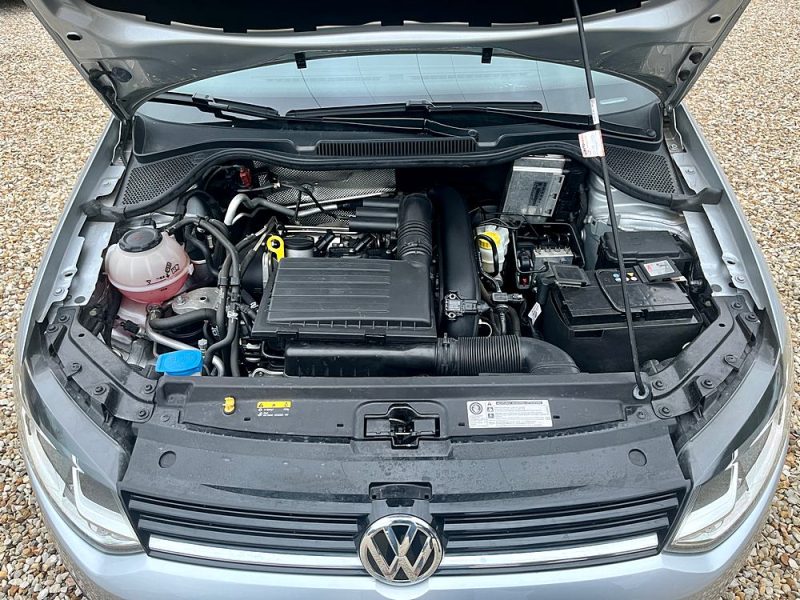 VOLKSWAGEN POLO 2017