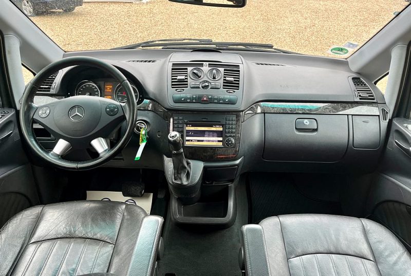 Mercedes-Benz VIANO 2013