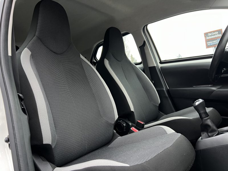 TOYOTA AYGO PHASE 3 1.0 VVT-i 72 1ERE MAIN ECRAN TACTILE APPLE CARPLAY CAMERA RECUL - GARANTIE 1 AN