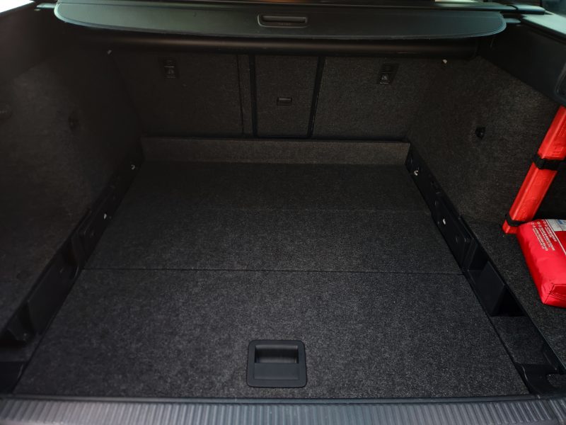 SKODA OCTAVIA COMBI 2.0 TSI 220 RS*GPS*XENON*