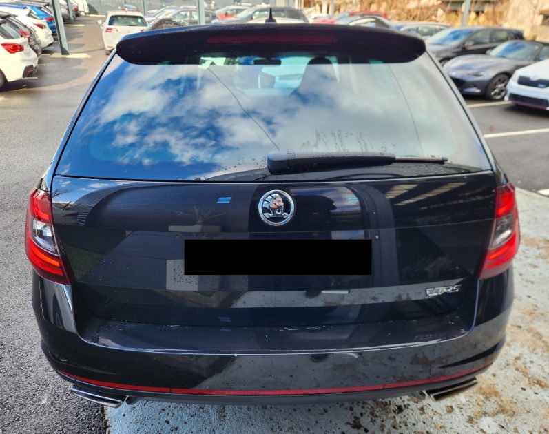 SKODA OCTAVIA 2018 III COMBI 2.0 TSI 230 RS*PANO*LED*GPS*ACC