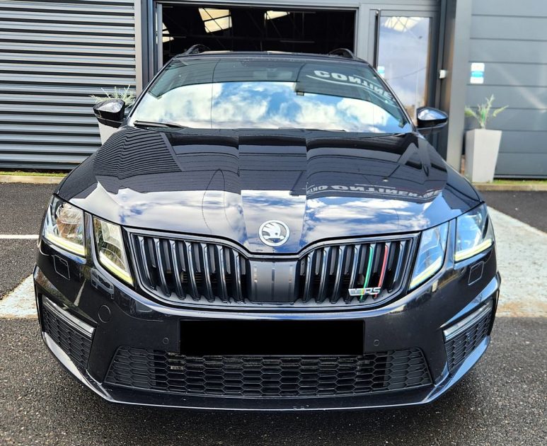 SKODA OCTAVIA 2018 III COMBI 2.0 TSI 230 RS*PANO*LED*GPS*ACC