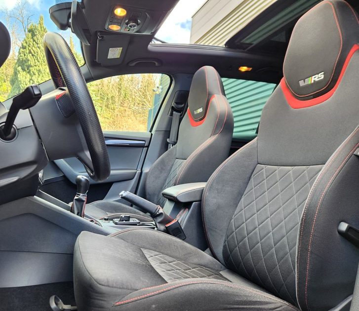 SKODA OCTAVIA 2018 III COMBI 2.0 TSI 230 RS*PANO*LED*GPS*ACC