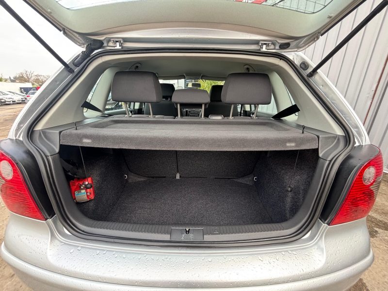 VOLKSWAGEN POLO 2004