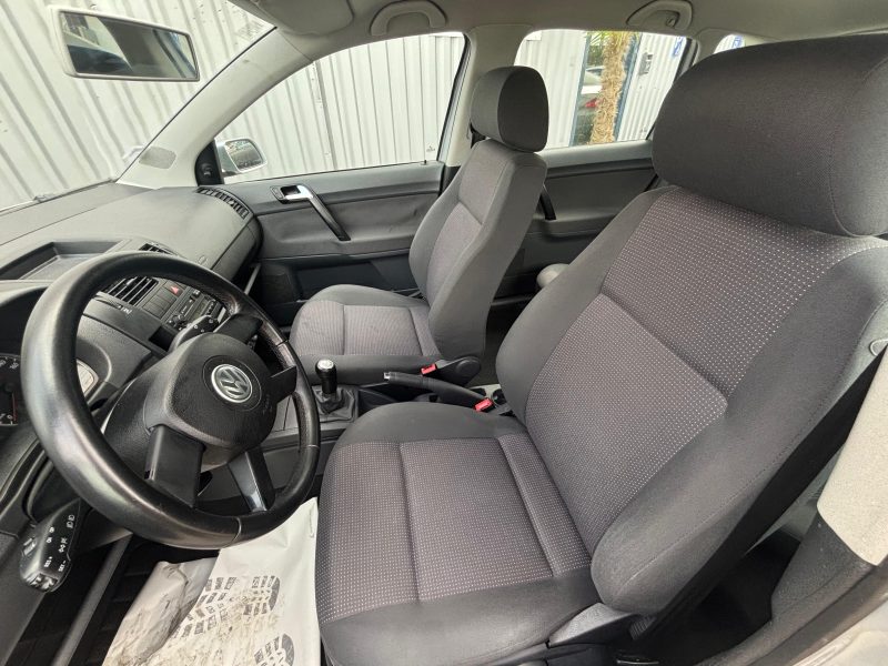 VOLKSWAGEN POLO 2004