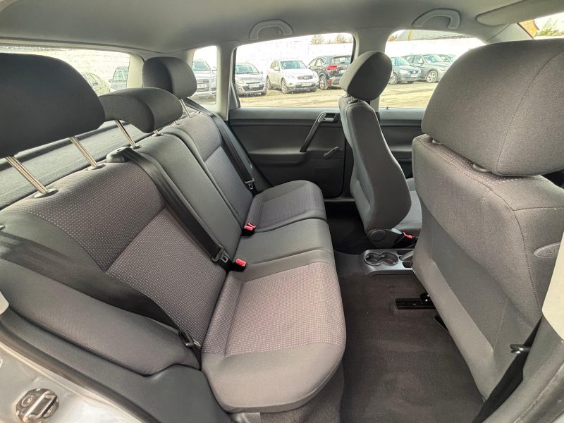 VOLKSWAGEN POLO 2004