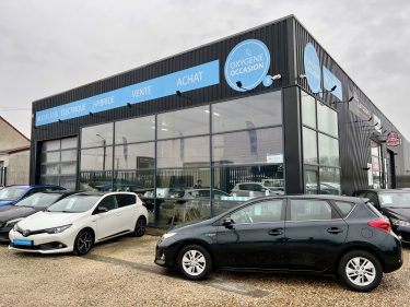 TOYOTA AURIS Hatchback 136h Dynamic 15 Lca 07/2015