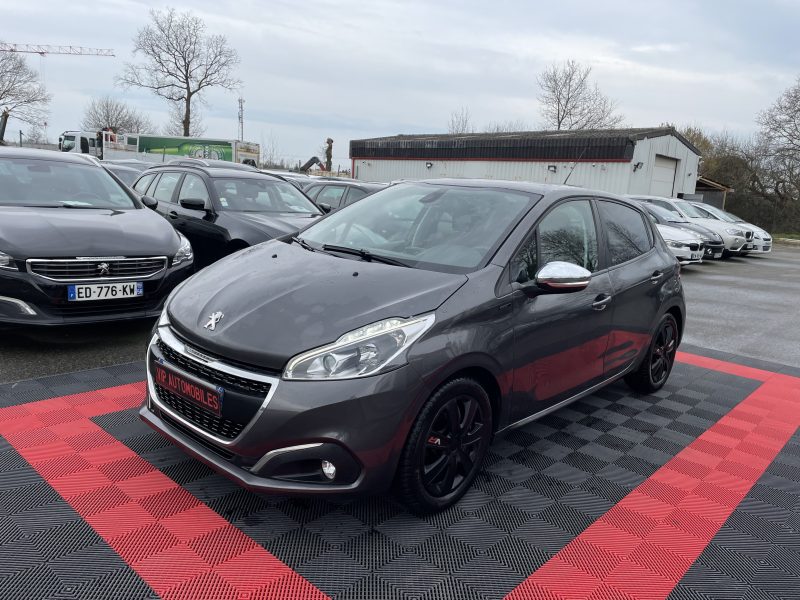 PEUGEOT 208 2019