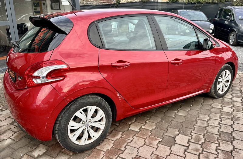 PEUGEOT 208 1.6L HDi 92Cv *ACTIVE* / REVISEE&GARANTIE