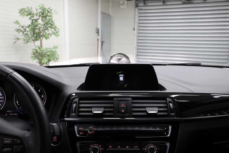 B.M.W. Série 1 2018