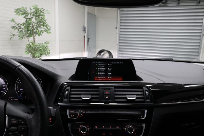 B.M.W. Série 1 2018