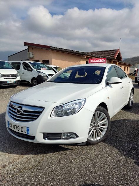 OPEL INSIGNIA 2013