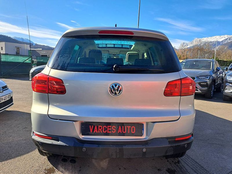 VOLKSWAGEN TIGUAN 2012