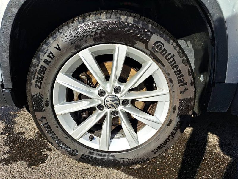 VOLKSWAGEN TIGUAN 2012