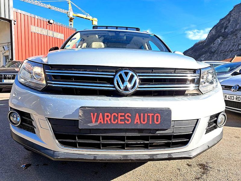 VOLKSWAGEN TIGUAN 2012