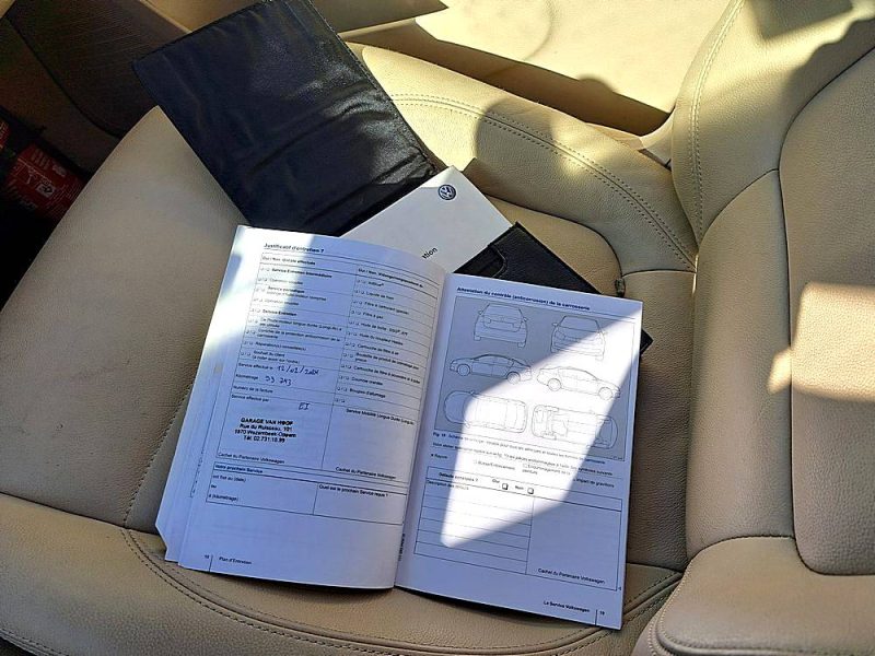 VOLKSWAGEN TIGUAN 2012