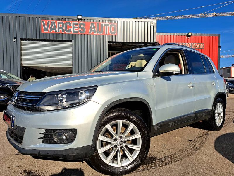 VOLKSWAGEN TIGUAN 2012