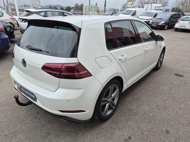 VOLKSWAGEN GOLF 2017