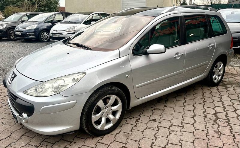 PEUGEOT 307 1.6L i 110Cv *NAVTECH* / REVISEE&GARANTIE