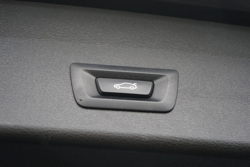 B.M.W. X1 F48 Phase 2 SDRIVE16D BUSINESS DESIGN DKG7