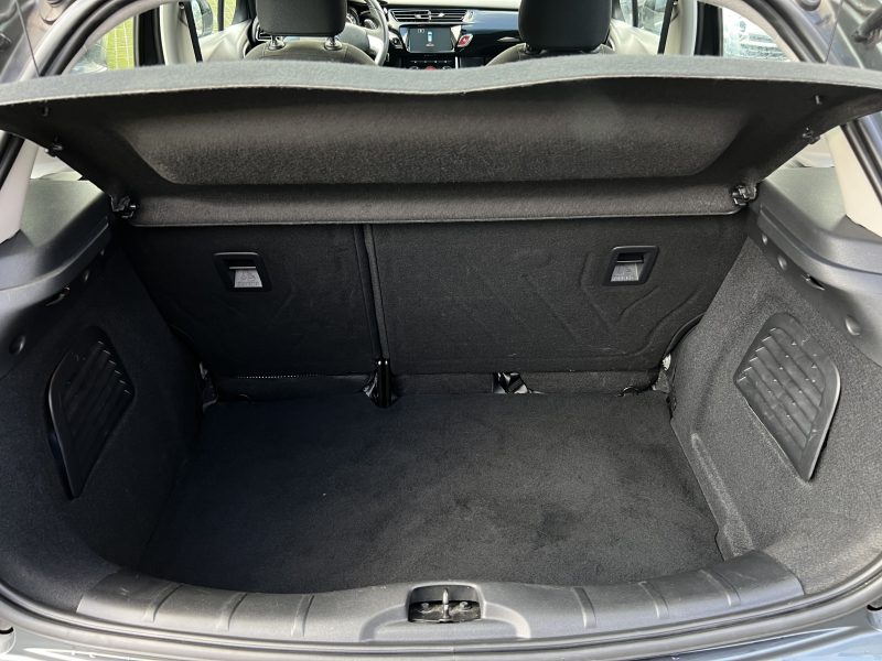 CITROEN C3 EXCLUSIVE 1.2 E-VTI 82 Cv 1ERE MAIN / BOITE AUTO 28 200 Kms CRIT AIR 1 - GARANTIE 1 AN