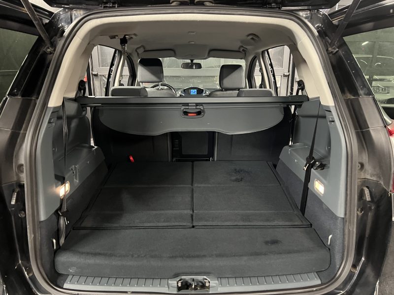 FORD GRAND C-MAX II 1.6 TDCI 115 Cv 1ERE MAIN / 7 PLACES 96 900 Kms CRIT AIR 2 - GARANTIE 1 AN