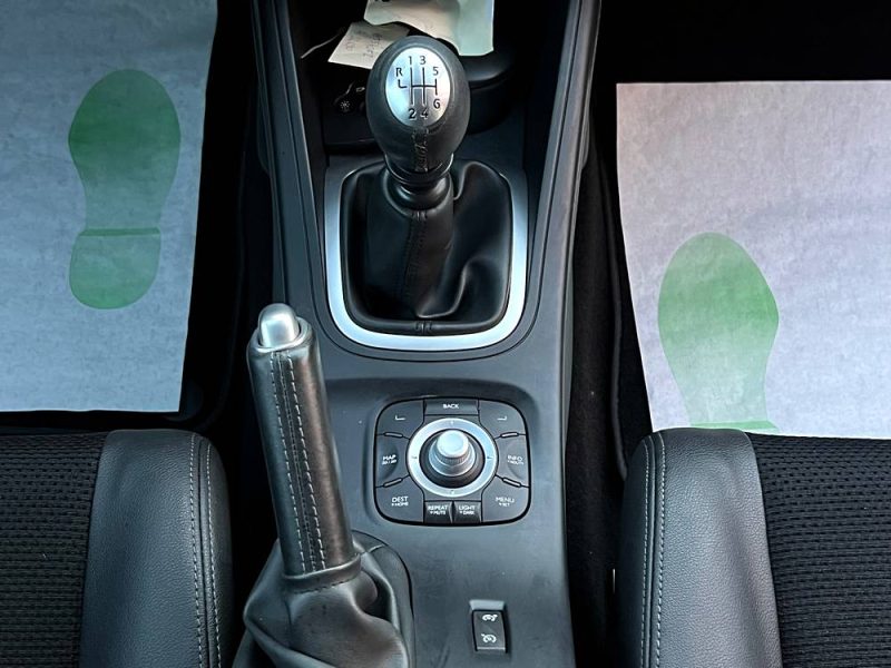 RENAULT MEGANE 3 III COUPE 1.9 DCI 130 1ERE MAIN GPS BLUETOOTH REGULATEUR CRIT AIR 2 - Garantie 1 an