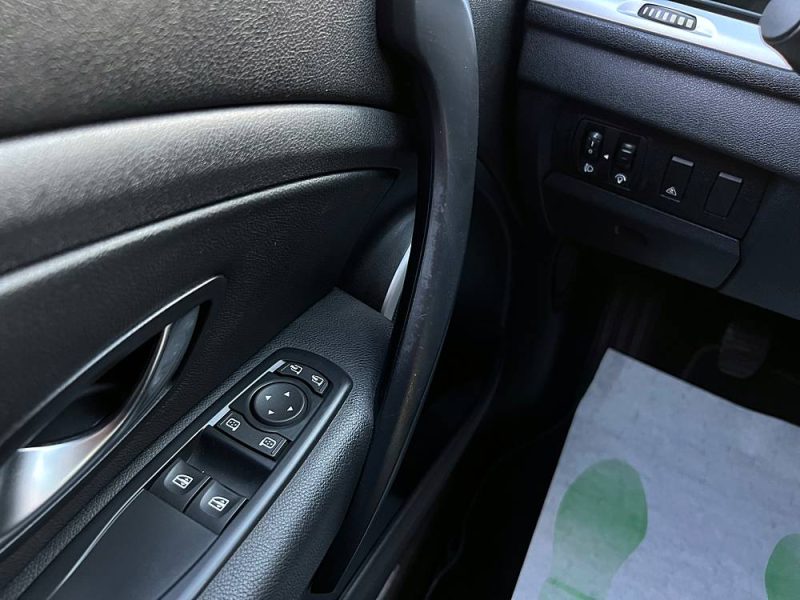 RENAULT MEGANE 3 III COUPE 1.9 DCI 130 1ERE MAIN GPS BLUETOOTH REGULATEUR CRIT AIR 2 - Garantie 1 an