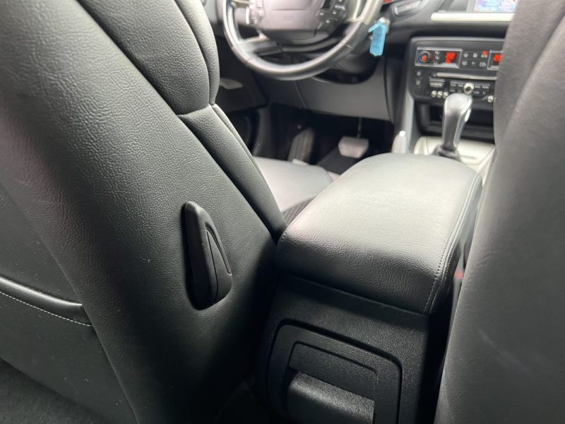 CITROEN C5 II PHASE 2 1.6 E HDI 115 Cv BOITE AUTOMATIQUE GPS BLUETOOTH CRIT AIR 2 - GARANTIE 1 AN