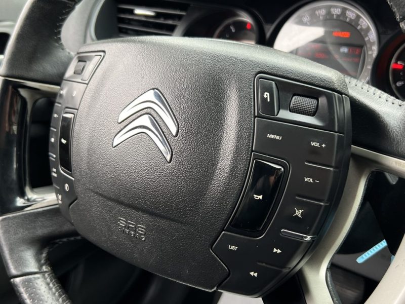 CITROEN C5 II PHASE 2 1.6 E HDI 115 Cv BOITE AUTOMATIQUE GPS BLUETOOTH CRIT AIR 2 - GARANTIE 1 AN