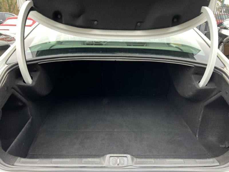 CITROEN C5 II PHASE 2 1.6 E HDI 115 Cv BOITE AUTOMATIQUE GPS BLUETOOTH CRIT AIR 2 - GARANTIE 1 AN