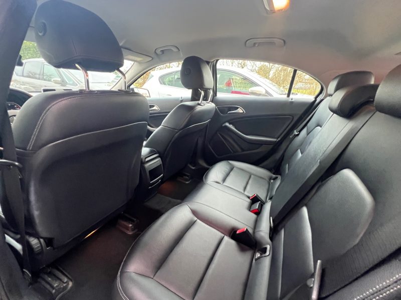 MERCEDES CLASSE A 2015