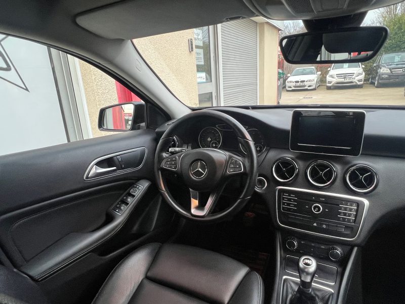 MERCEDES CLASSE A 2015