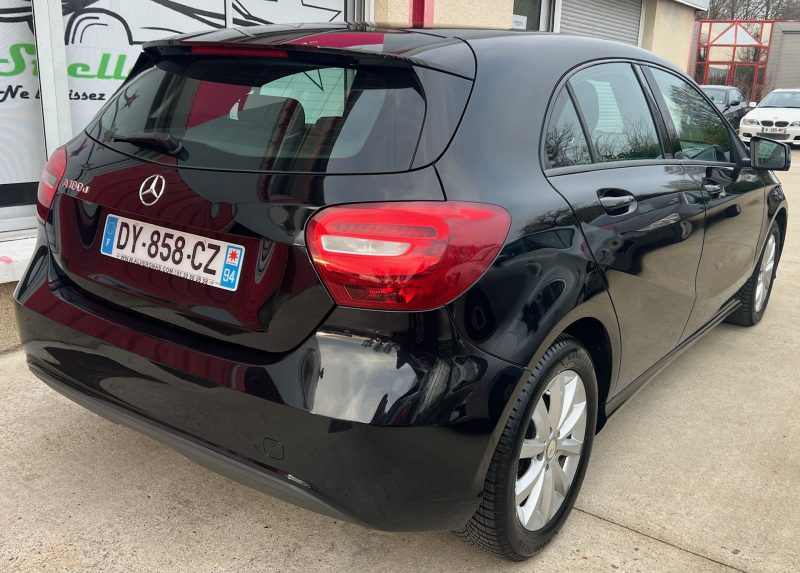 MERCEDES CLASSE A 2015